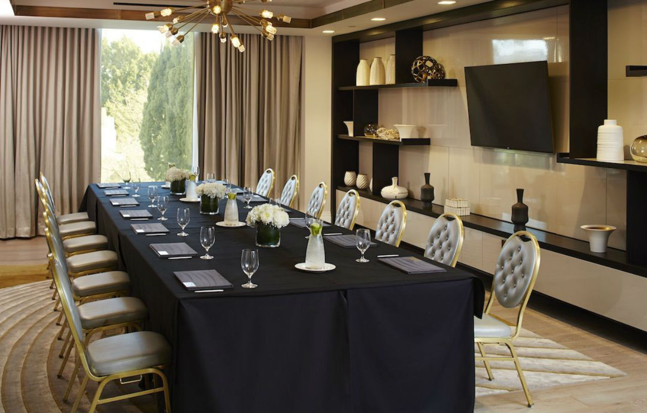 The London West Hollywood At Beverly Hills Ngoại thất bức ảnh Boardroom at the JW Marriott Scottsdale Camelback